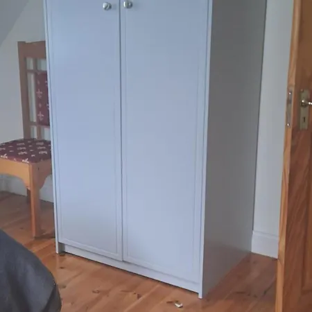 5 The Cloisters, Kilkee, Clare Clarecastle