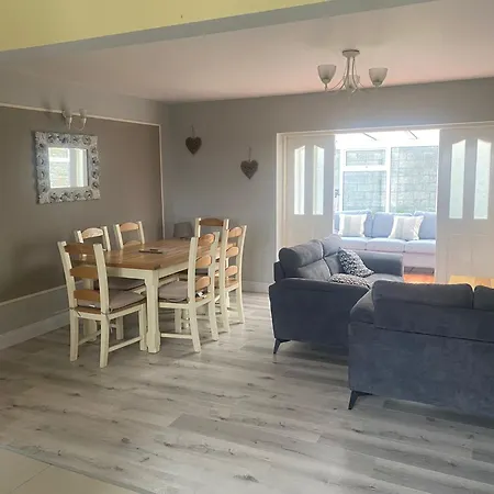 5 The Cloisters, Dough, Kilkee, Clare *