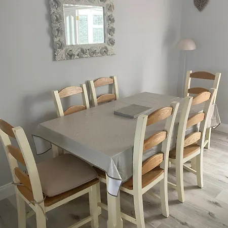 Tatil Evi 5 The Cloisters, Kilkee, Co Clare *
