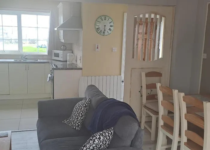 5 The Cloisters, Dough, Kilkee, Clare Nyaraló Droíchead an Chláir